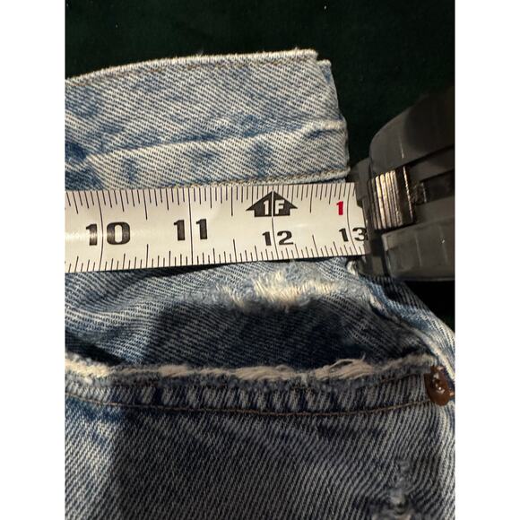 AGOLDE Quinn Distressed High Rise Light Wash Jean Mini Skirt in Size 25 - Picture 6 of 6